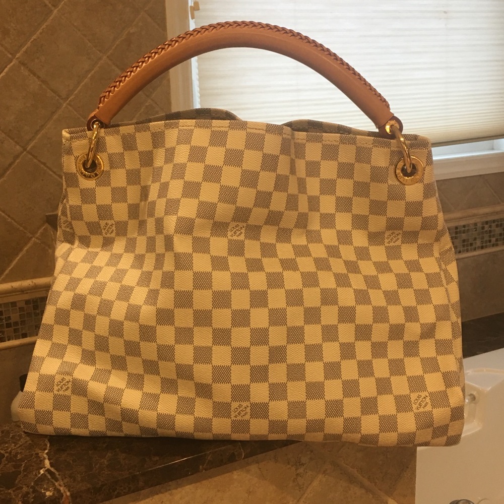 Louis Vuitton Artsy MM Damien Azur